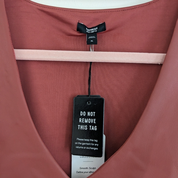 Express bodysuit - Picture 3 of 4